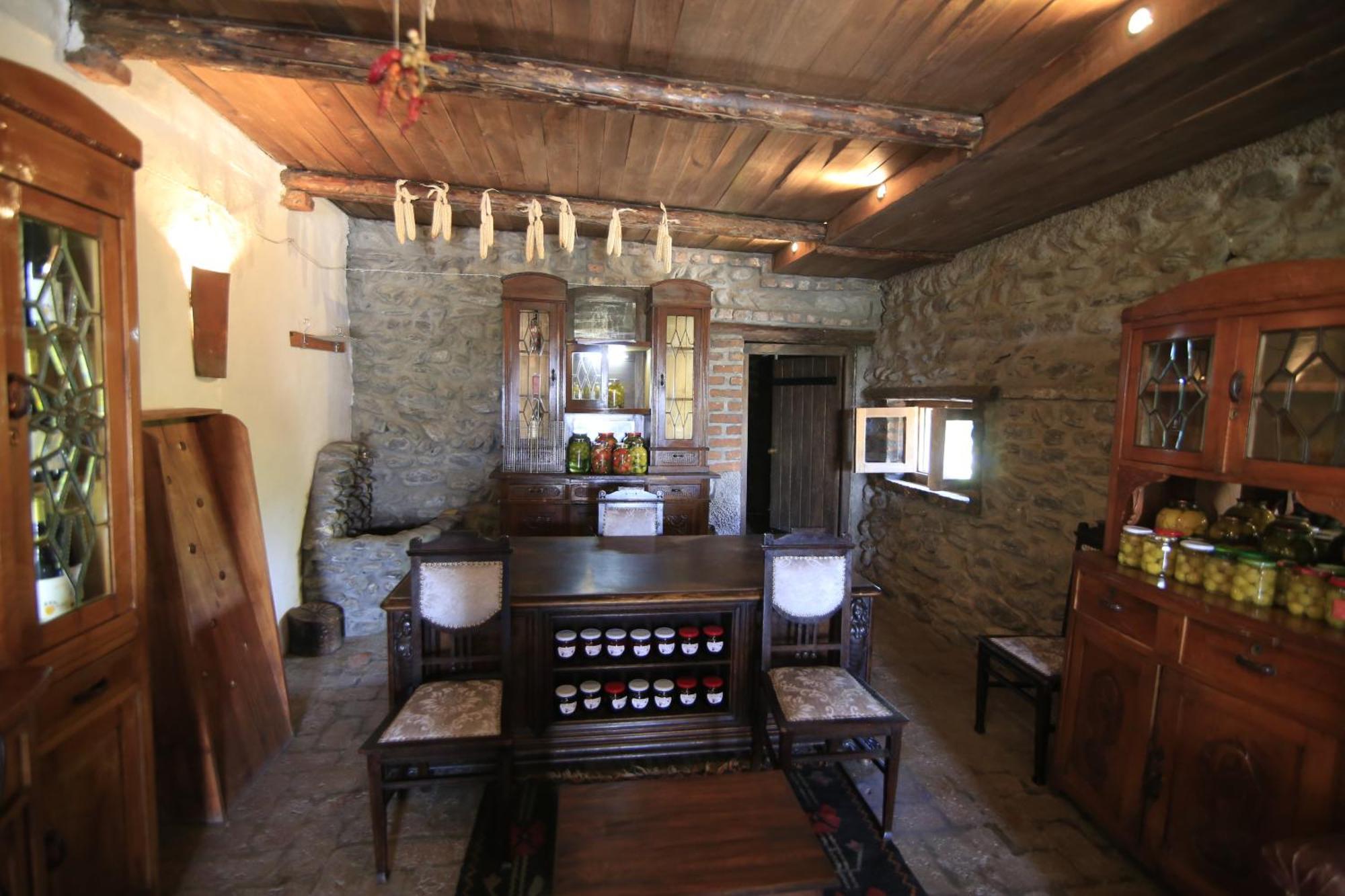 Chateau Bruale Tkhilistskaro Extérieur photo