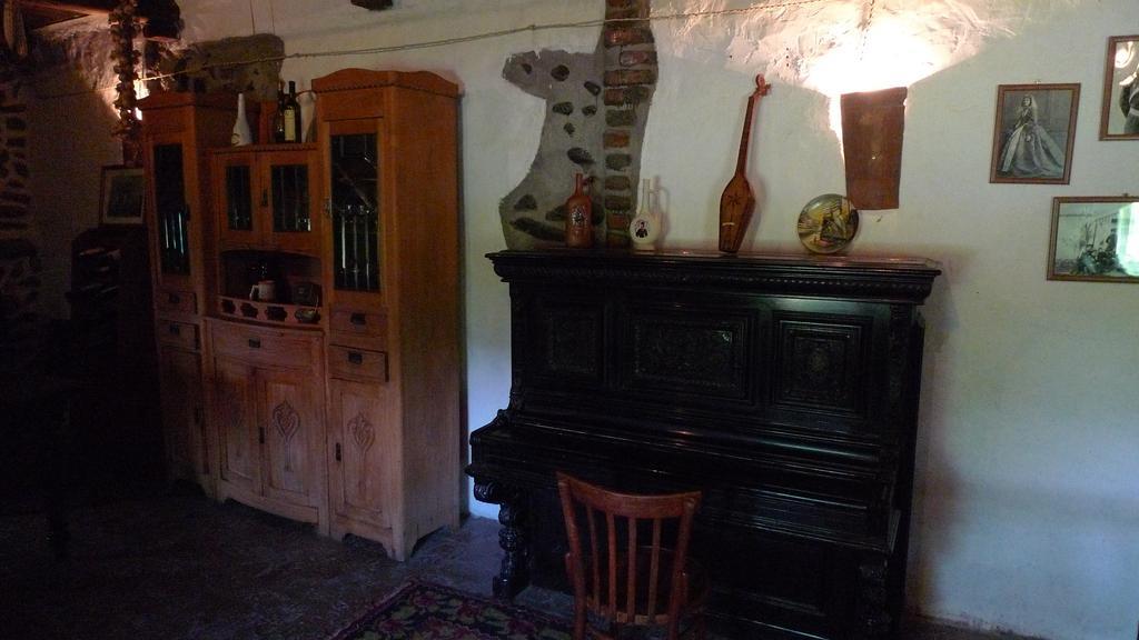 Chateau Bruale Tkhilistskaro Extérieur photo